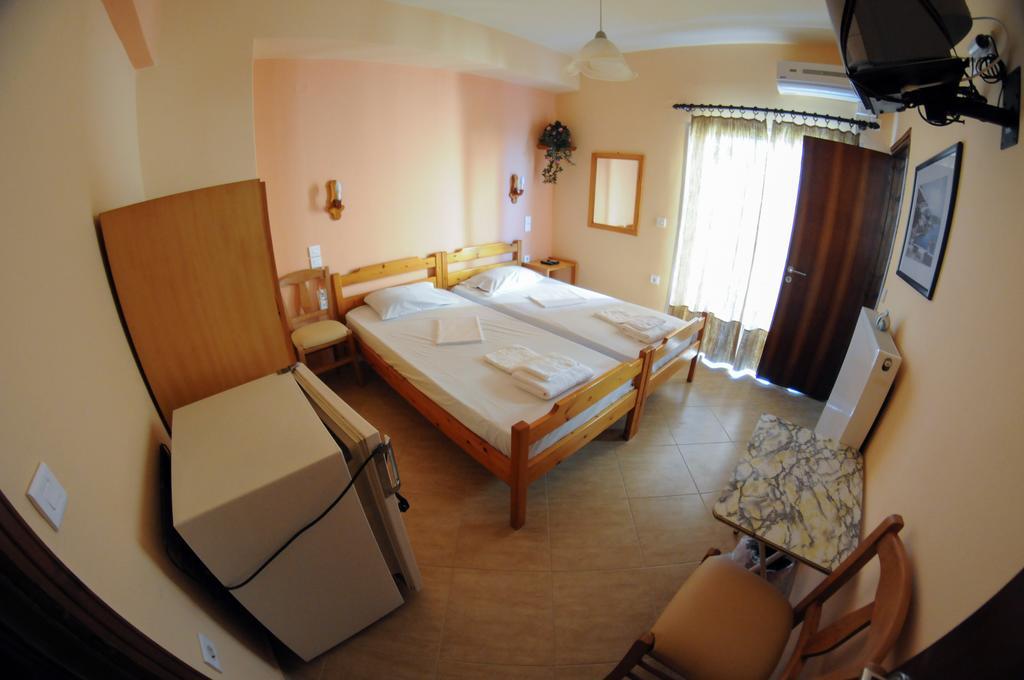 Nefeli Rooms Pefki  Oda fotoğraf