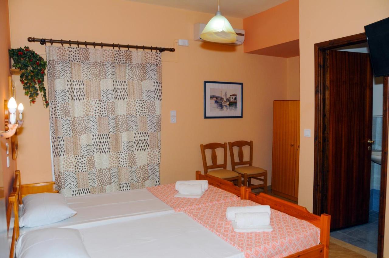 Nefeli Rooms Pefki  Oda fotoğraf